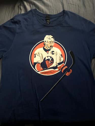 Barstool Sports T Shirt NY Islanders John Tavares JT91