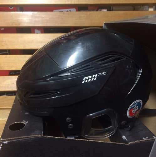 NEW CASCADE M11 PRO HELMET LARGE BLACK