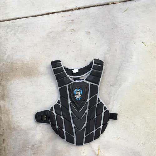 Brine King Goalie Chest Protector Used Lightly Basically New