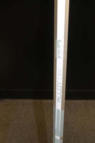 New True Lax Alloy 2.0  Goalie Shaft