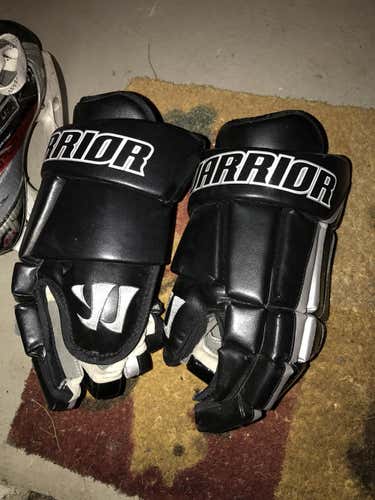 New Warrior Gloves Senior