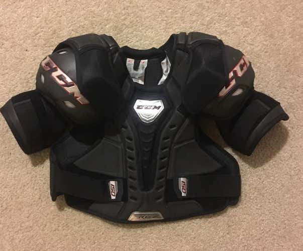 CCM RBZ 150 Shoulder Pads Large