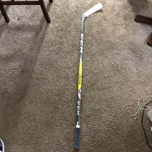 CCM Supertacks RH 75 P29 Grip