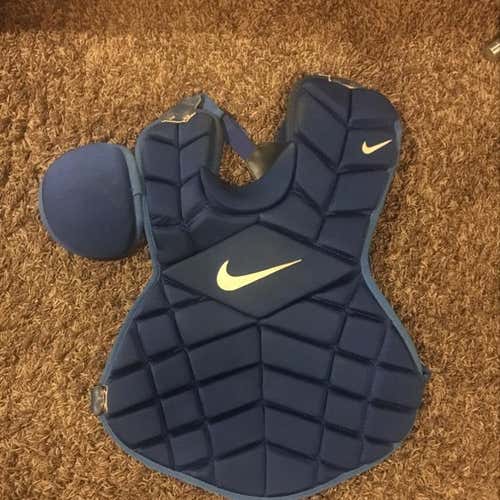 Nike Catchers Chest Guard