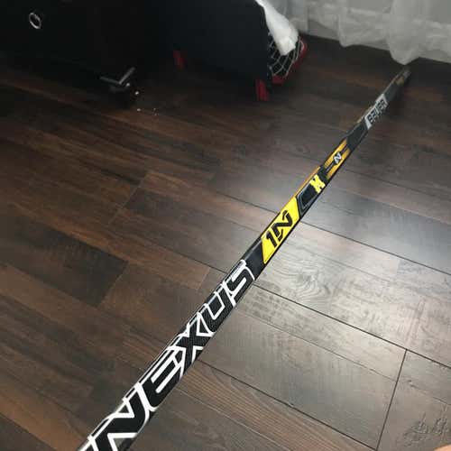 Brand New Pro Stock Bauer Nexus 1N 17’ W Grip P28