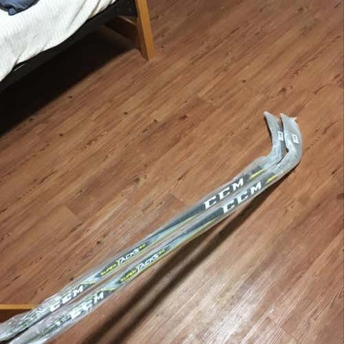 2 Pack Super Tacks 2.0 RH Grip 75 Flex P28