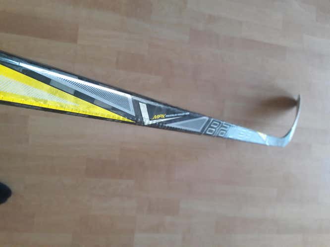 2017 Bauer Supreme 1s 95 flex Kane curve right Senior *WITH BONUS BROKEN LEFTY 2017 1S SENIOR*