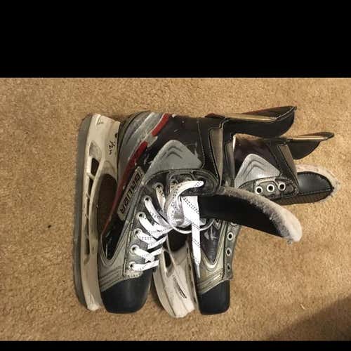 Bauer APX’s Size 7.5 With Skate Guards, Insoles, & New Laces