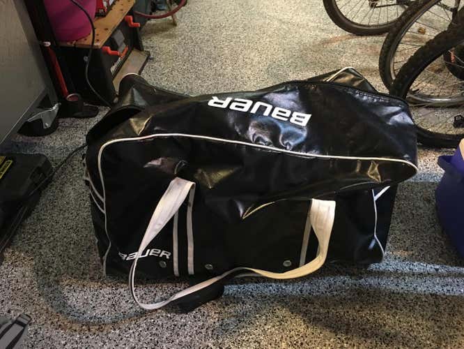 Bauer Pro Stock Hockey Bag