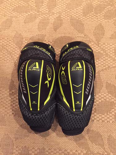 Warrior Alpha QX Elbow Pads Senior