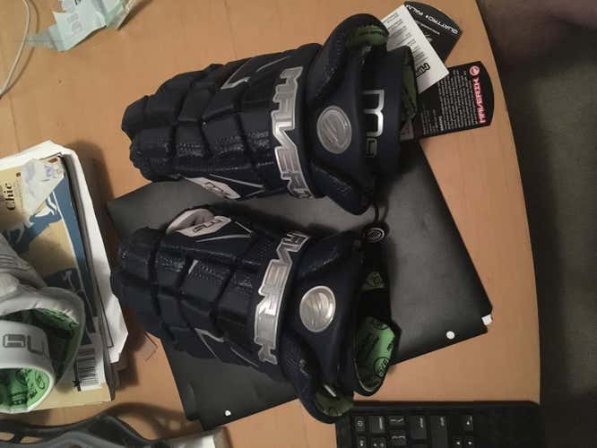 New Maverik M4 Gloves Navy Blue large 13