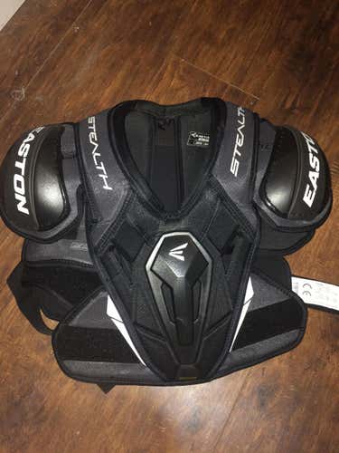Easton Stealth C9.0 Shoulder Pads Senior (used once)