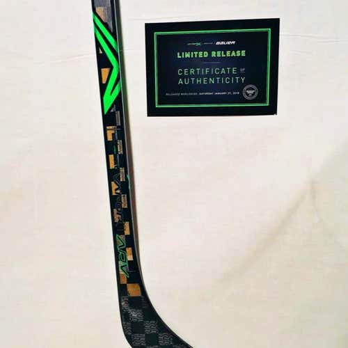 Bauer ADV Series Stick - 87 Flex - Mid Toe P92