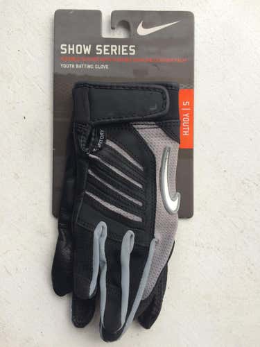 New Nike Youth Batting Gloves. Youth Small