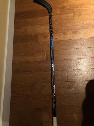 2017 Bauer Nexus 1N Stick RH 77 Flex P28