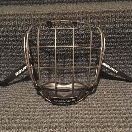 bauer re akt cage