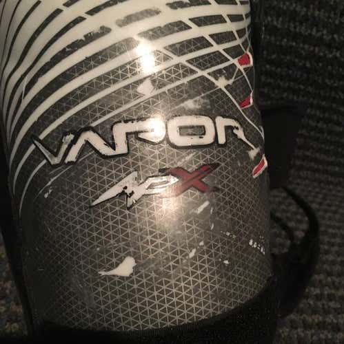 bauer vapor apx 13"
