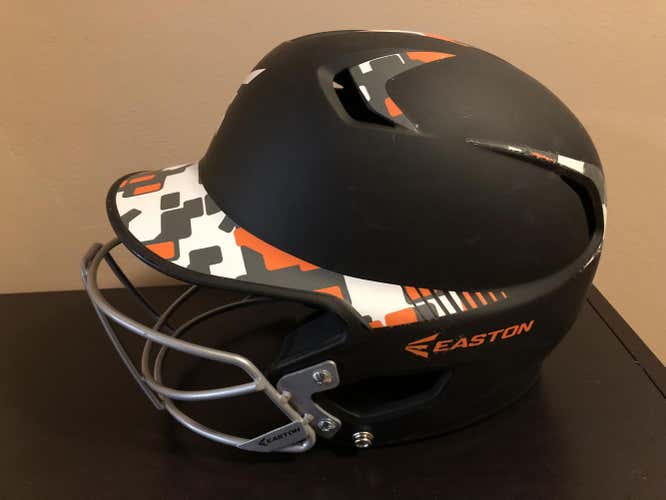 Easton Z5 Grip 2Tone Batting Helmet