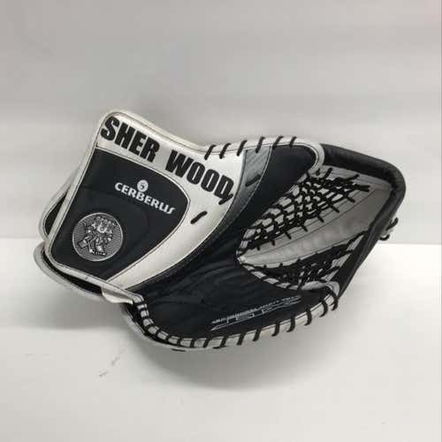 Sherwood Cerberus 5 Junior Regular Hockey Glove Catch Glove Used