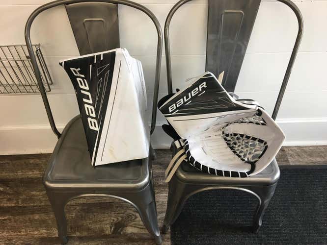 Bauer S190 Goalie Glove & Blocker Regular Senior Wht/Blk