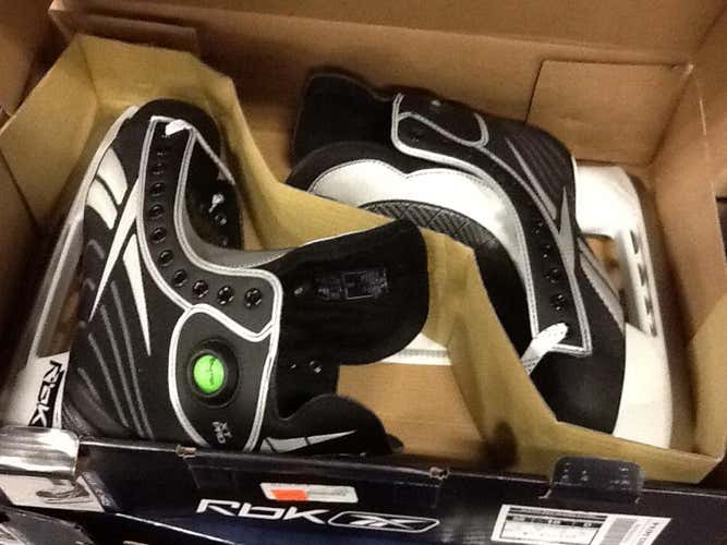 RBK XT pro pump Skates Senior Size 10