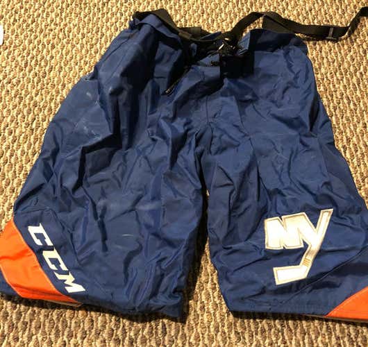 Hamonic Islanders Stadium Series Hockey Shell