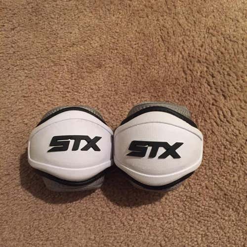 Stallion 500 elbow pads