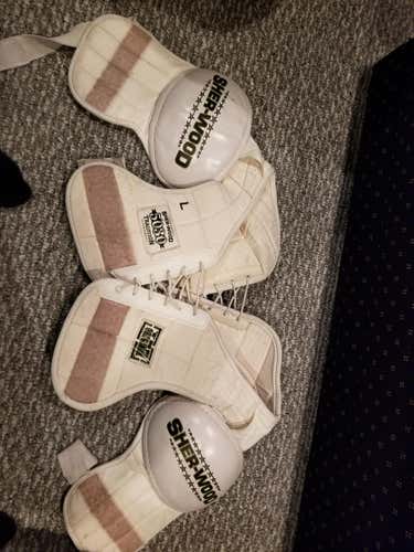 Sherwood Vintage 5030 Shoulder Pads Senior