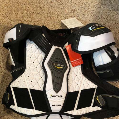 Brand New Sr Ultra Tacks Shoulder Pads Large