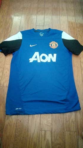 Nike Manchester United squad 2013 training top