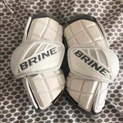 Brine Clutch Elite Arm Guards