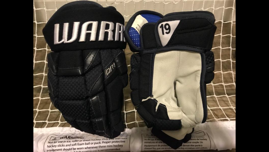 NEW Warrior QR1 Nicklas Backstrom Pro Stock Gloves - Washington Capitals - 13 Inch