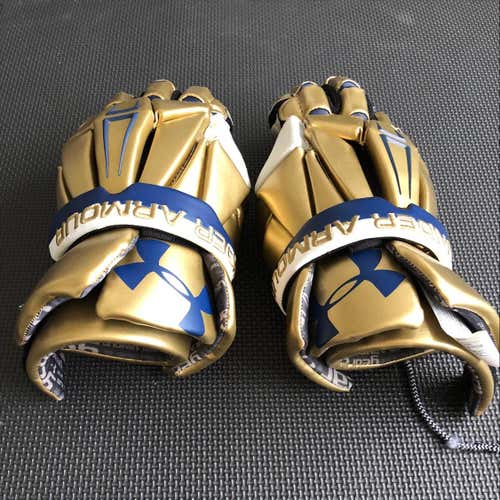 Notre Dame Under Armour Command Gloves - XL 14’