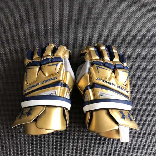 Notre Dame Under Armour Engage Gloves - XL 14' **NO TRADES**