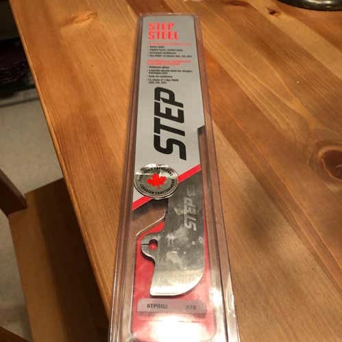 Step Steel 272 Size 8 Skate