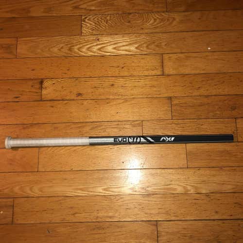 Warrior Evo  AX1 Attack Shaft