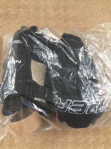BAUER 1N RETAIL HOCKEY GLOVES 13” NON PRO STOCK