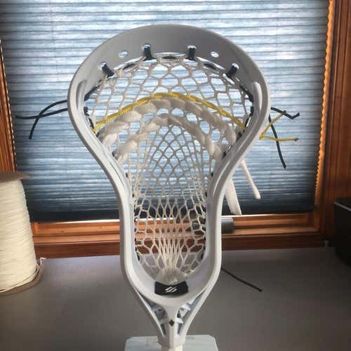 StrinKing Mark 2V Strung w/ SK 4S Mesh