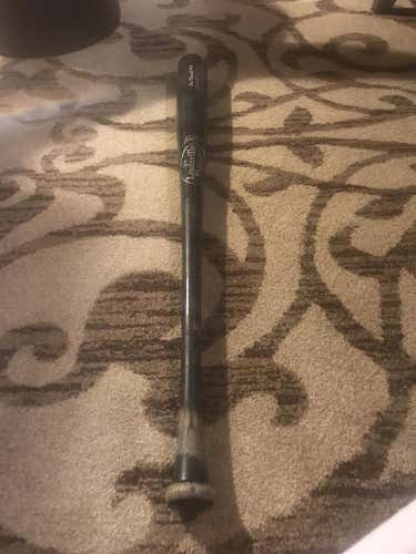 34' Louisville Slugger Bat