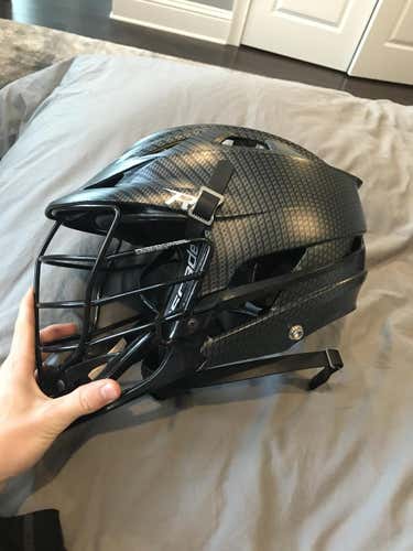 Carbon Cascade R Helmet
