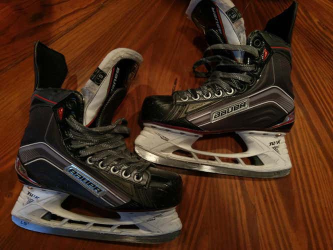 Bauer Vapor X700 Skates Senior Size 6.5 D