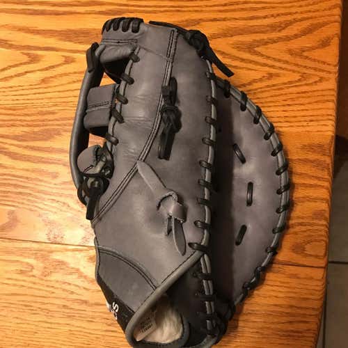 Adidas Eqt 12.5 First Base Mitt