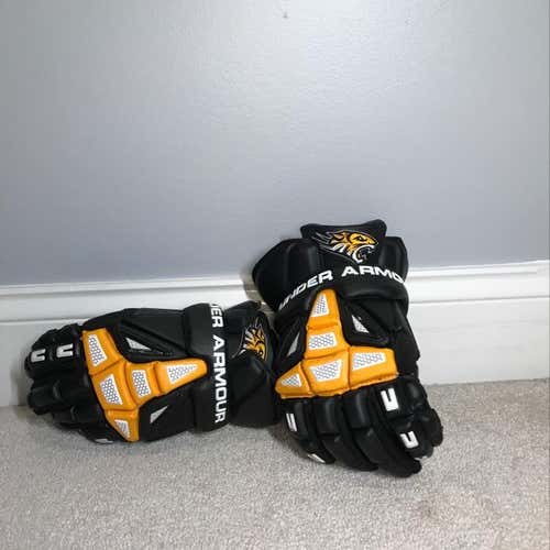 Towson Lacrosse 2017 Gloves