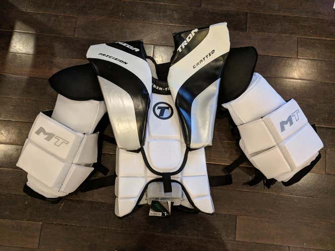 New Tron Mega Senior Hockey Goalie Chest Protector