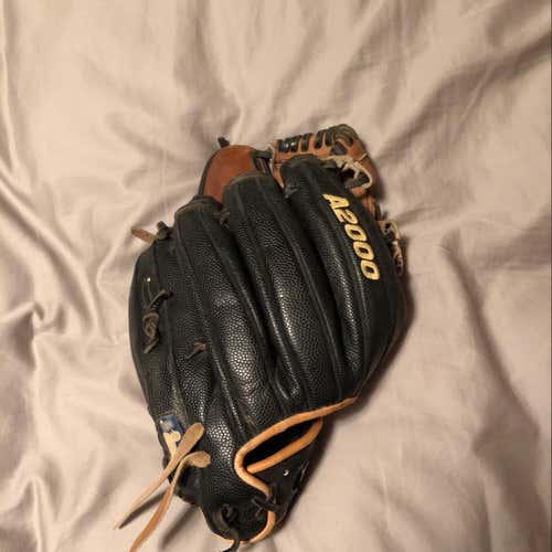 Wilson A2000 1787 SS