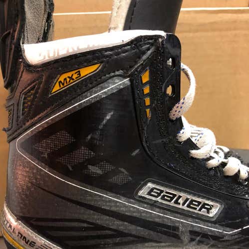 10 Bauer MX3 Supreme