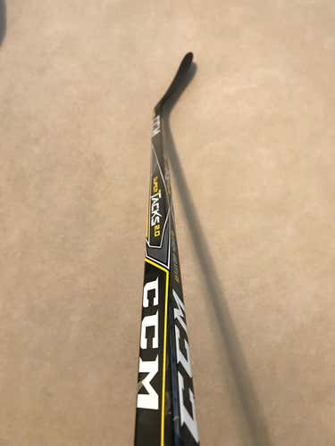 New CCM Tacks 2.0 • 85 Flex • McDavid P28- Righty