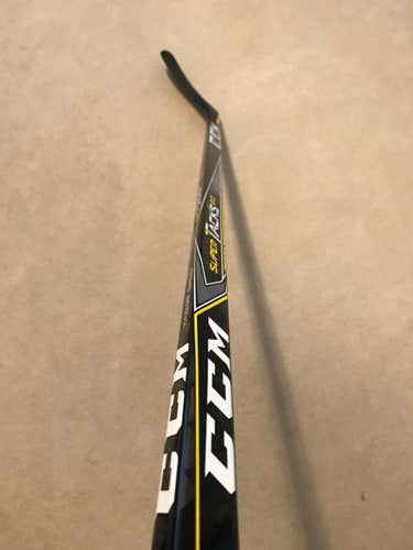 New CCM Tacks 2.0 • 75 Flex • Parise P30 • Lefty