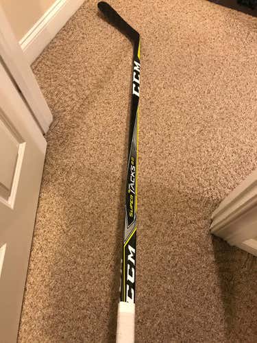CCM Super Tacks 2.0  LH Hockey Stick