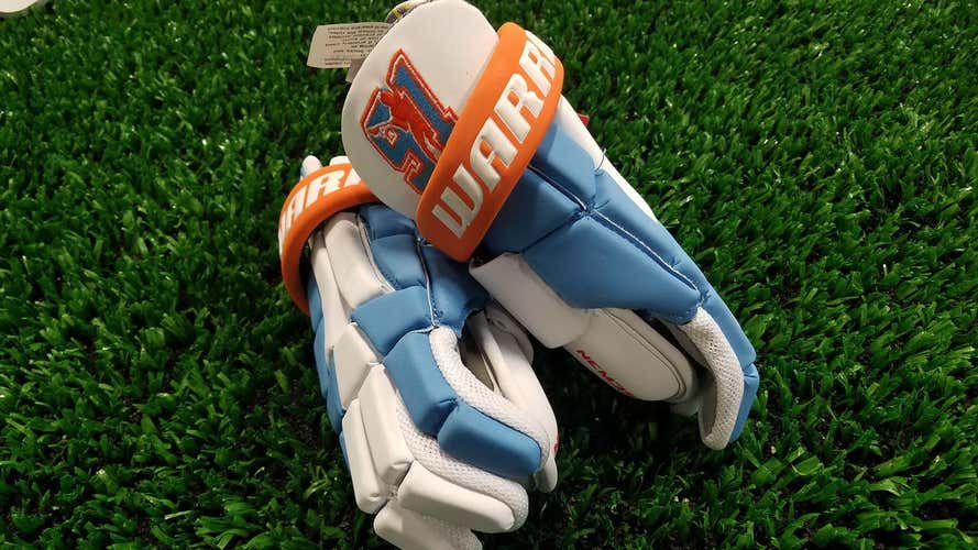New Warrior Gloves goalie